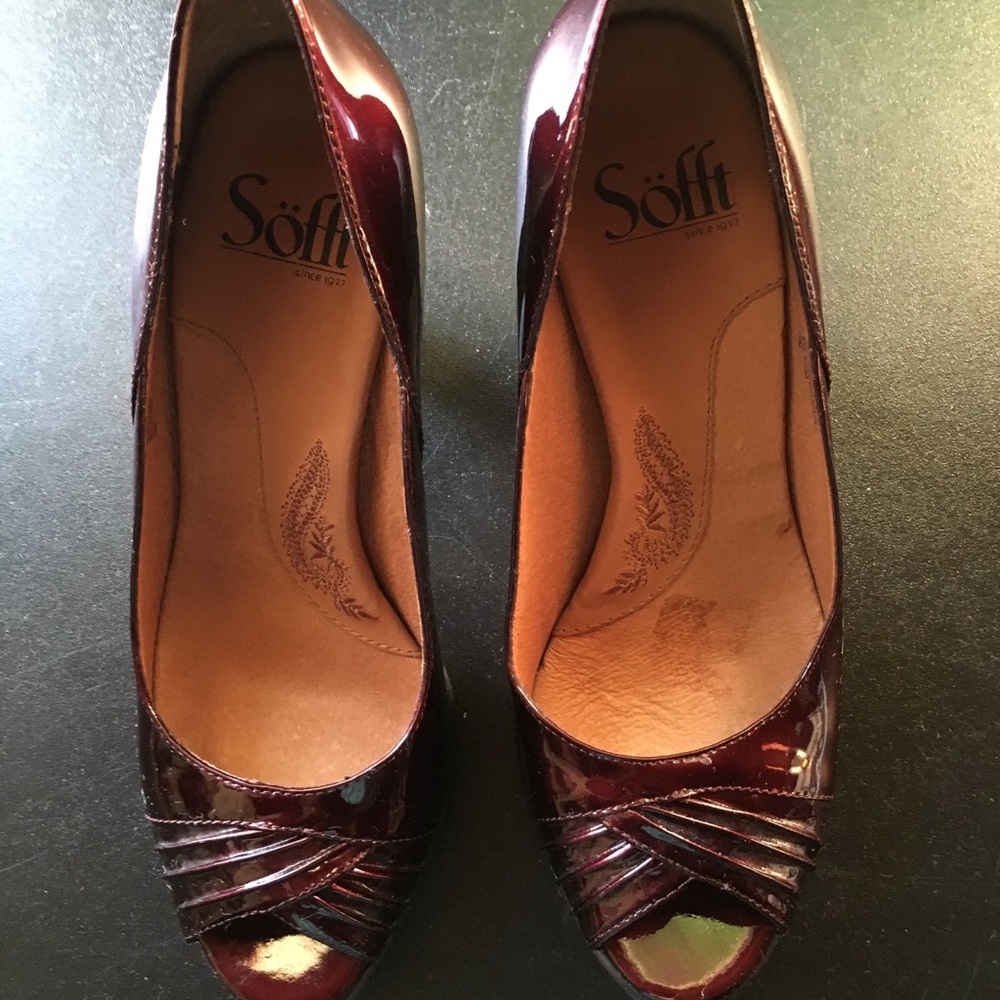 Sofft Burgundy Shoes